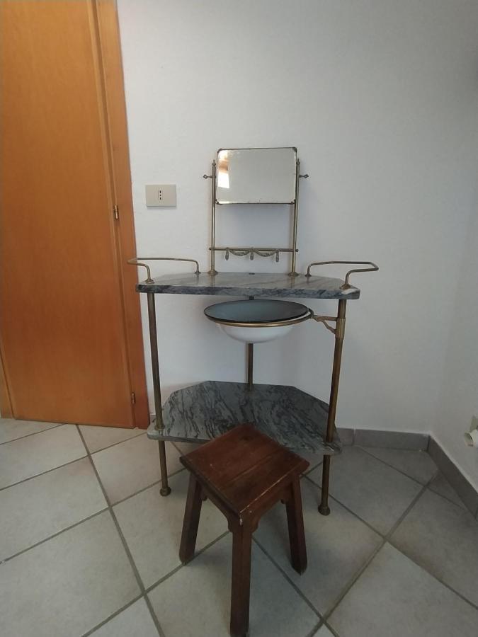 Apartament Bilocale La Tezia Marciana Marina  Zewnętrze zdjęcie
