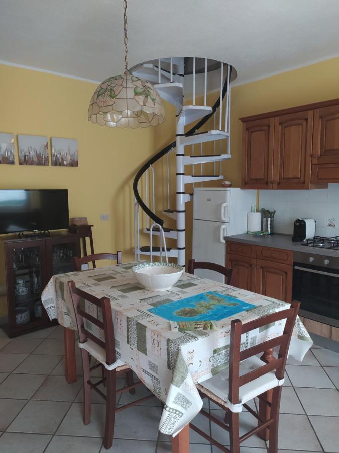 Apartament Bilocale La Tezia Marciana Marina  Zewnętrze zdjęcie